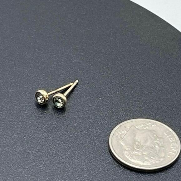 Designer Signed 14kt Yellow Gold 3mm Bezel CZ‎ Studs Earrings - Picture 11 of 12